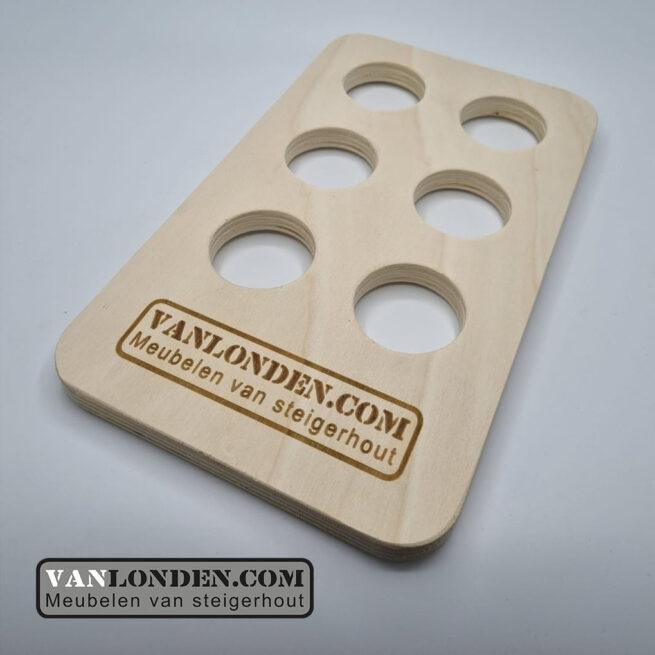 Houten dienblad/tray bekerhouder met eigen logo (Steigerhouten accessoires online bestellen)