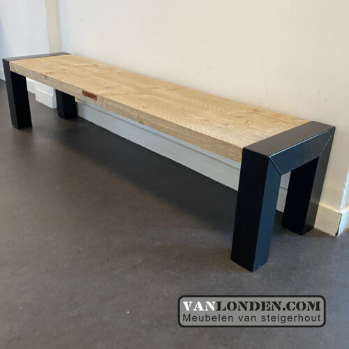 Steigerhouten bankje -side table Saar (Actieve steigerhouten zitbanken bestellen)