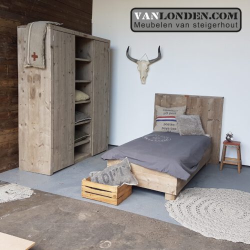 Steigerhouten bed Margot (Steigerhouten eenpersoonsbedden)