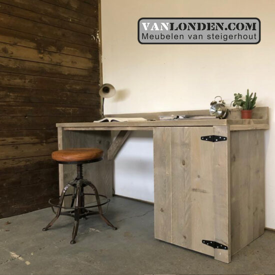 Steigerhouten bureau Binck (Steigerhouten bureaus op maat gemaakt)
