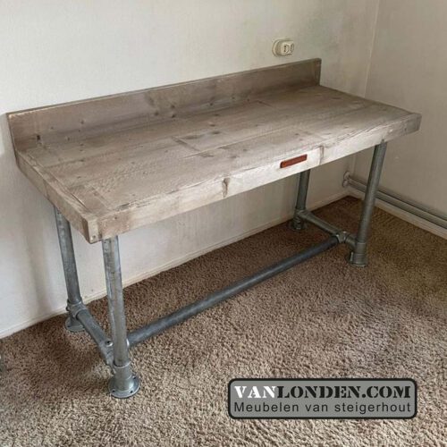Steigerhouten bureau Remy (Steigerhouten bureaus op maat gemaakt)