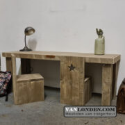 Steigerhouten bureau/speeltafel Jurre (Steigerhouten bureaus op maat gemaakt)