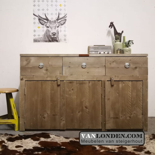 Steigerhouten dressoir Dolores (Steigerhouten dressoir kasten bestellen)