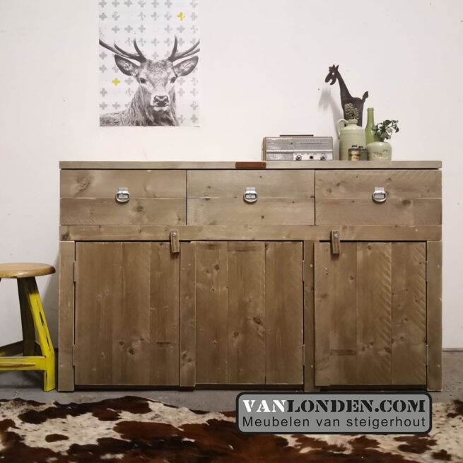 Steigerhouten dressoir Dolores (Steigerhouten dressoir kasten bestellen)