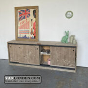 Steigerhouten dressoirkast Debby (Steigerhouten dressoir kasten bestellen)