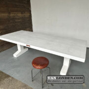 Steigerhouten eettafel Jitte (Steigerhouten eettafels online bestellen)