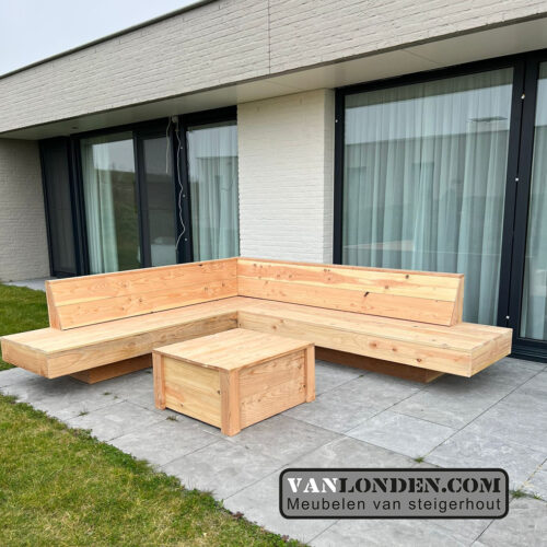 Hoekbank Herman van Douglashout (Steigerhouten loungebanken)