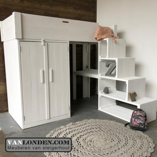 Steigerhouten hoogslaper Nielson (Steigerhouten hoogslapers)