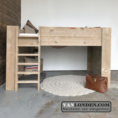 Steigerhouten hoogslaper Sarah (Steigerhouten halfhoogslapers)