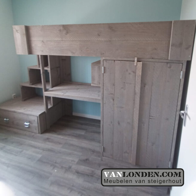 Steigerhouten hoogslaper met bureau en kast Cecilia (Steigerhouten hoogslapers)