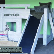 Steigerhouten hoogslaper met glijbaan Lieke (Steigerhouten hoogslapers)