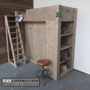 Steigerhouten hoogslaper met schuifdeurkast Jeppe (Steigerhouten hoogslapers)