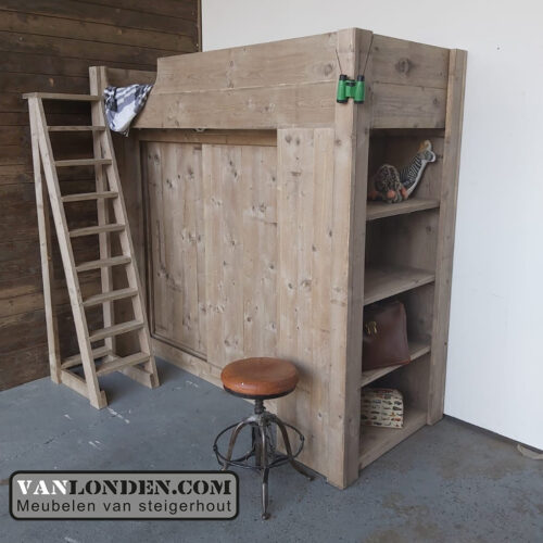 Steigerhouten hoogslaper met schuifdeurkast Jeppe (Steigerhouten hoogslapers)
