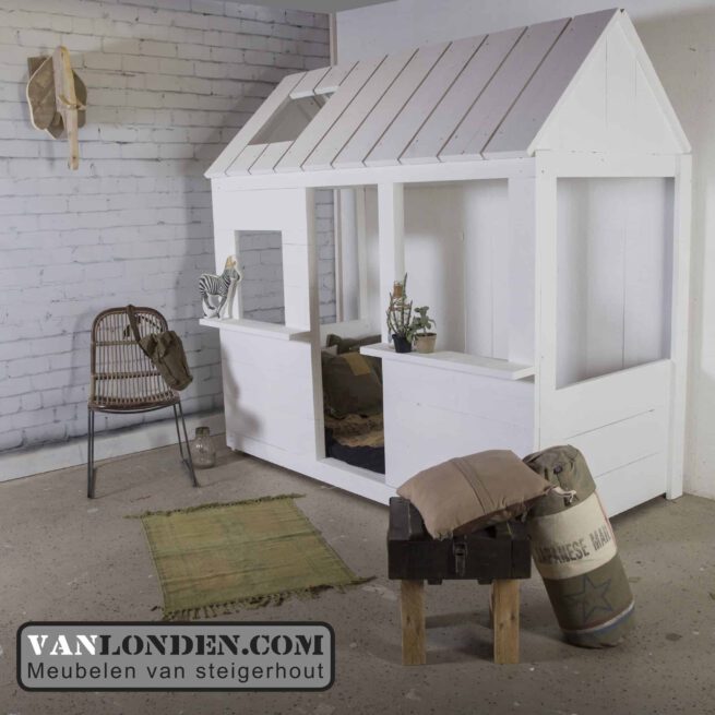 Steigerhouten huisjes-bed Isabel (Steigerhouten huisjesbedden)