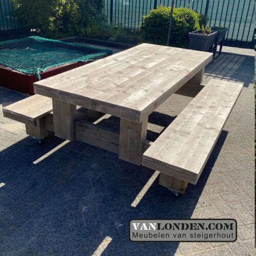 Steigerhouten picknicktafel Tanya (Steigerhouten eettafels online bestellen)