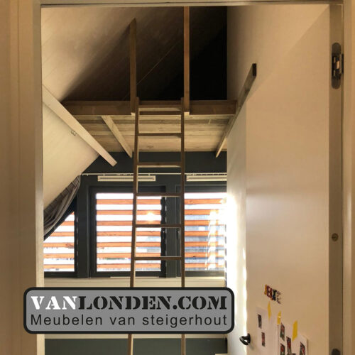 Steigerhouten slaap vide Carlijn (Steigerhouten eenpersoonsbedden)