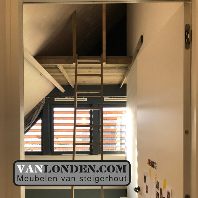 Steigerhouten slaap vide Carlijn (Steigerhouten eenpersoonsbedden)