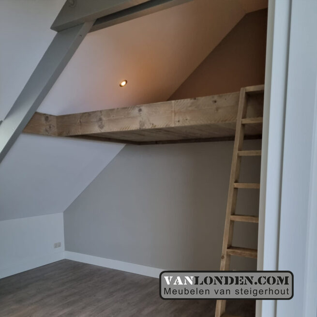 Steigerhouten slaap vide Joy (Steigerhouten eenpersoonsbedden)
