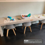 Steigerhouten speeltafel/bureau Ian (Steigerhouten bureaus op maat gemaakt)
