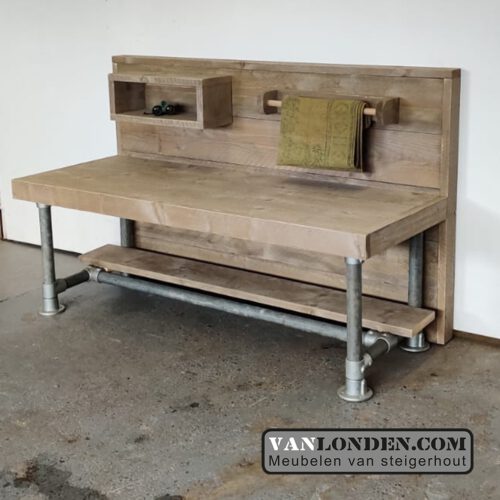 Steigerhouten speeltafel/commode Pip (Steigerhouten tafels)