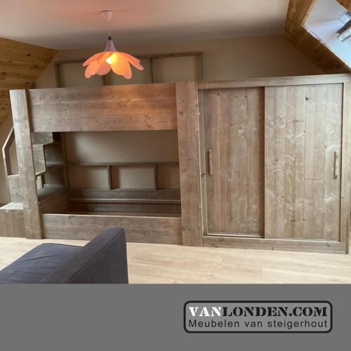 Steigerhouten stapelbed met kast Floris (Stapelbedden)