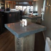 Steigerhouten statafel zinken blad Marco (Steigerhouten eettafels online bestellen)