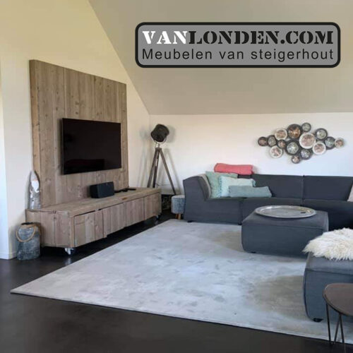 Steigerhouten tv-meubel met wand Josien (Steigerhouten TV-meubels op maat)