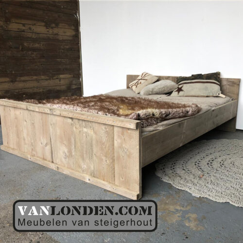 Steigerhouten tweepersoonsbed Lizzie (Steigerhouten tweepersoonsbedden)