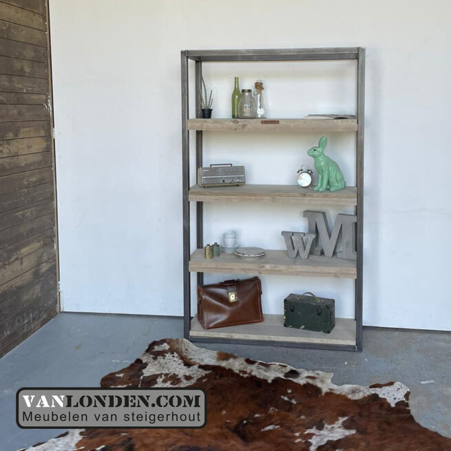 Steigerhouten vakkenkast Bernard met stalen frame (Diverse steigerhouten kasten bestellen)