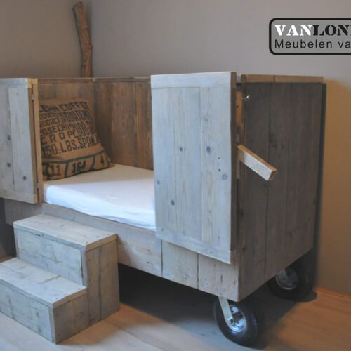 Steigerhouten peuterbed Luna (Steigerhouten kinderbedden)
