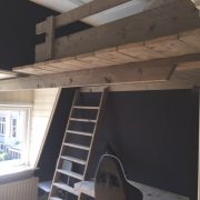 Steigerhouten slaap vide Batist (Steigerhouten bureaus op maat gemaakt)