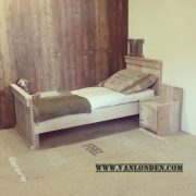 Steigerhouten bed Berend (Steigerhouten eenpersoonsbedden)