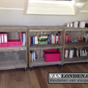 Steigerhouten rolkastje op wielen Jayda (Diverse steigerhouten kasten bestellen)