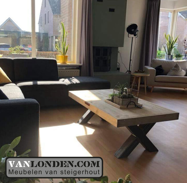 Steigerhouten salontafel Dorian (Steigerhouten salontafels online bestellen)
