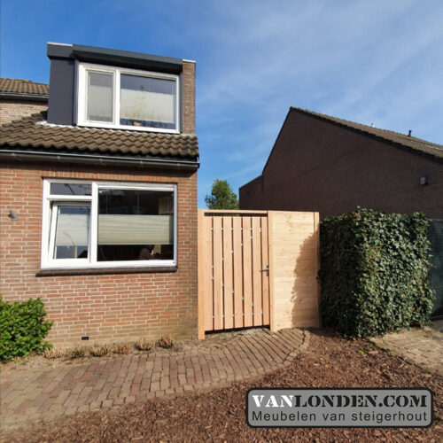 schutting en poort van douglas 7