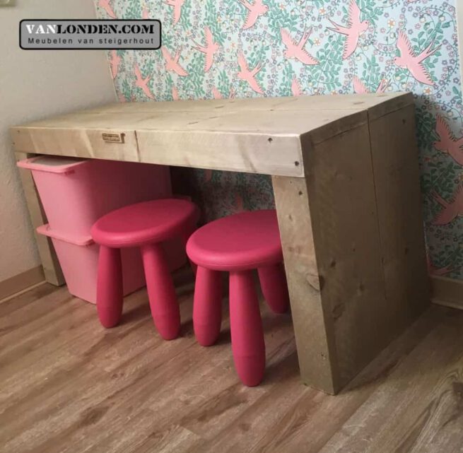 Steigerhouten speeltafel Sofie (Steigerhouten tafels)
