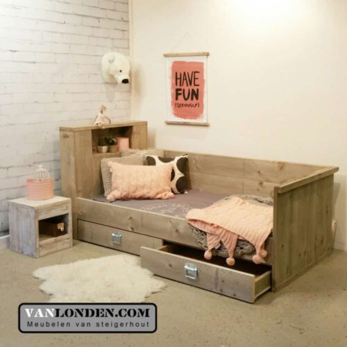 Steigerhouten bedbank met lades Jolie (Steigerhouten kinderbedden)