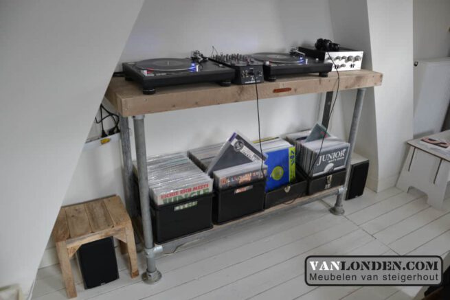 Steigerhouten DJ meubel Orlando (Steigerhouten DJ-meubel online bestellen)