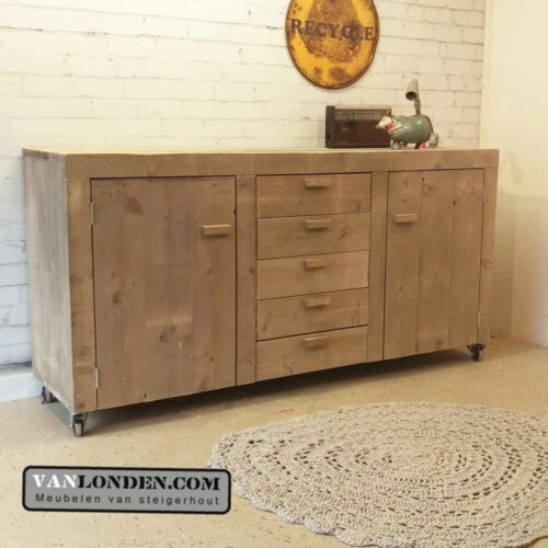 Steigerhouten dressoir Daphne (Steigerhouten dressoir kasten bestellen)