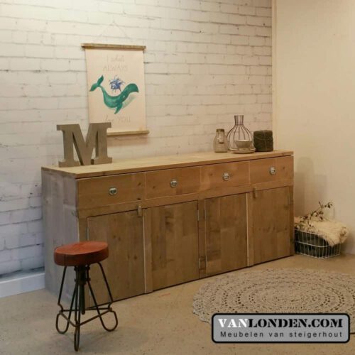 Steigerhouten dressoir Denise (Steigerhouten dressoir kasten bestellen)