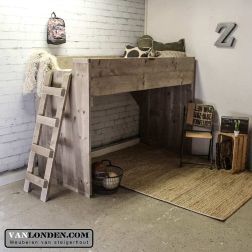 Steigerhouten hoogslaper Nikki (Steigerhouten hoogslapers)