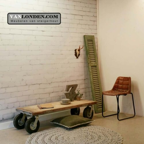 Steenschot houten salontafel op wielen Seth (Bankjes)