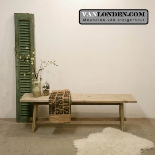 Steigerhouten side table Siga (Steigerhouten side tables kopen)