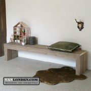 Steigerhouten side table - bankje Sonja (Actieve steigerhouten zitbanken bestellen)