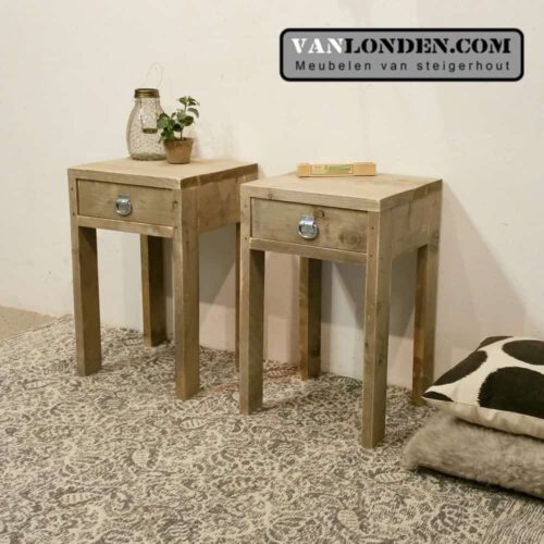 Steigerhouten side table Stella (Steigerhouten nachtkastjes)