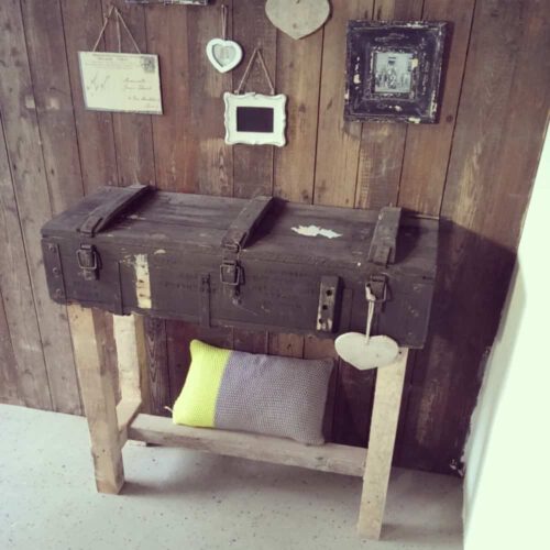 Kist sidetable Lars (Kisten)