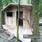Steigerhouten speelhuis Giel (Steigerhouten speelhuizen op maat gemaakt)