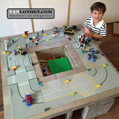 Steigerhouten speeltafel Laurens (Onze splinternieuwe meubelen op een rij)