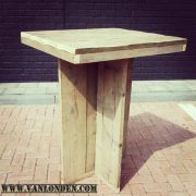Steigerhouten statafel Stan (Steigerhouten eettafels online bestellen)